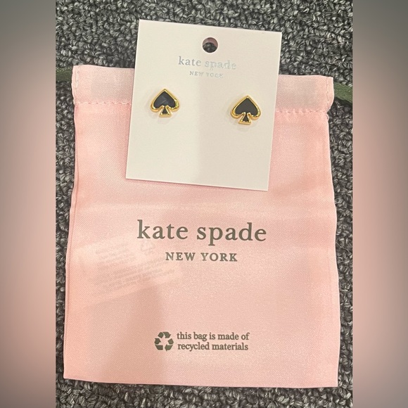 Kate Spade Everyday Spade Enamel Studs Black/Gold NWT - Picture 4 of 5